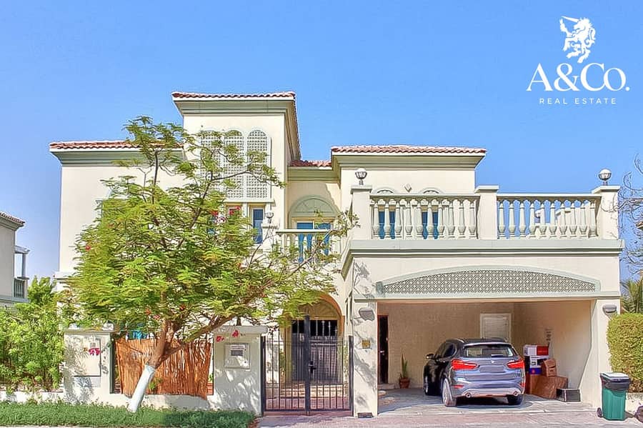 Fully Upgraded | 5 Bed with Private Pool