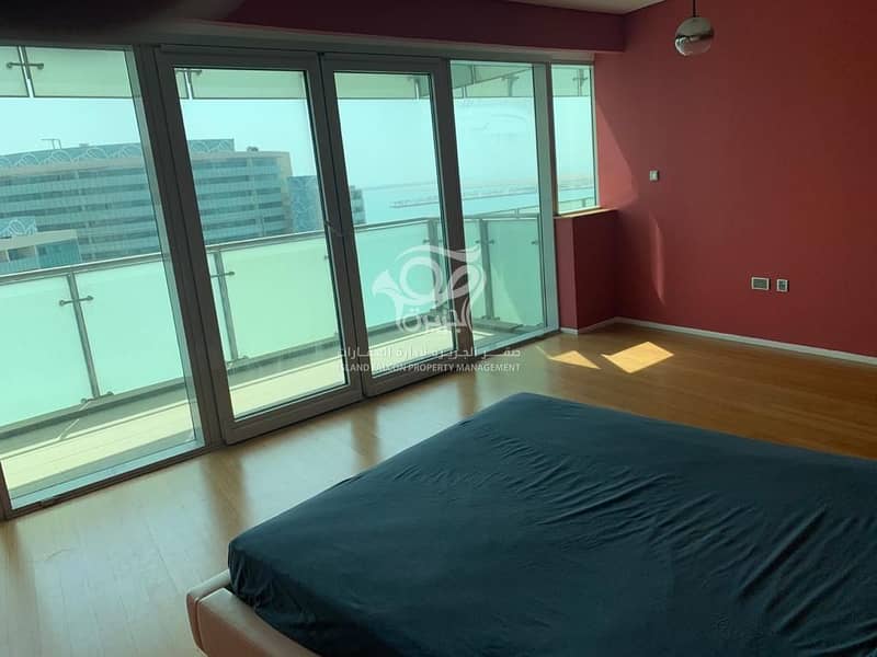 10 Elegant 3+maids Apartment on High Floor with Full Seaview