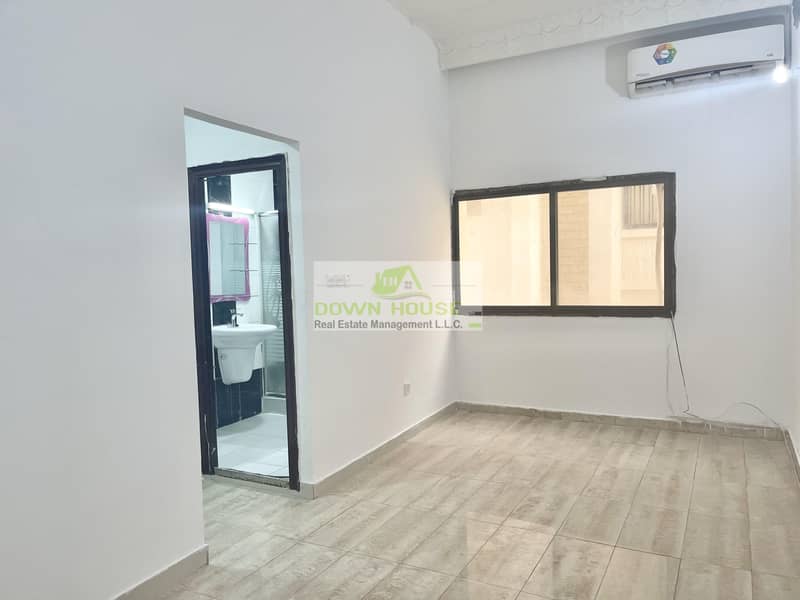 Квартира в Аль Манхал, 27000 AED - 5430218