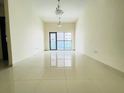 فلیٹ 1 غرفة نوم للايجار في ند الحمر، دبي - شقة في برج ند الحمر ند الحمر 1 غرف 39998 درهم - 5288929