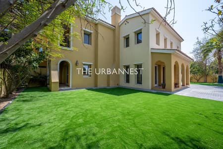 4 Bedroom Villa for Sale in Arabian Ranches, Dubai - Perfect Location | Across Park and Pool | Vacant