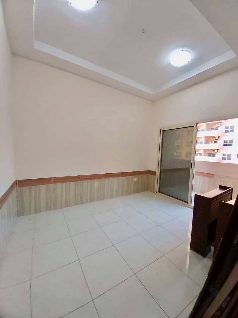 شقة في برج لافندر مدينة الإمارات 2 غرف 22000 درهم - 4788668 شقة في برج لافندر مدينة الإمارات 2 غرف 22000 درهم - 4788668