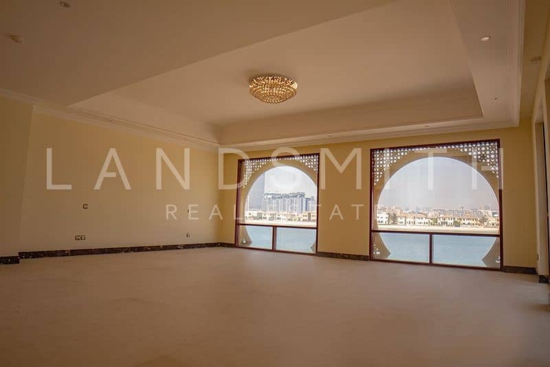 Stunning Modern Arabic Style 7BR Signature Villa