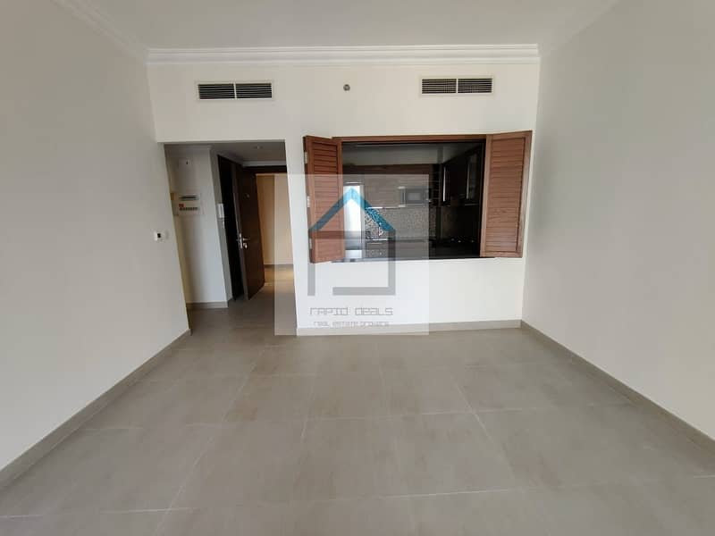 Brand new Beautiful 1BR Apartment with balcony-Ready to move in