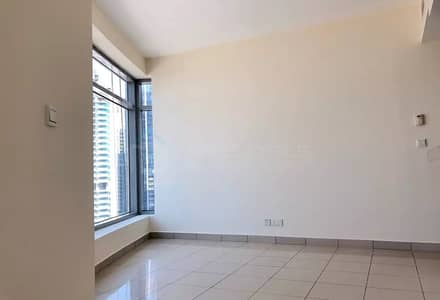 1 Bedroom Flat for Sale in Dubai Marina, Dubai - Bright and Beautiful 1BR with Partial Sea view