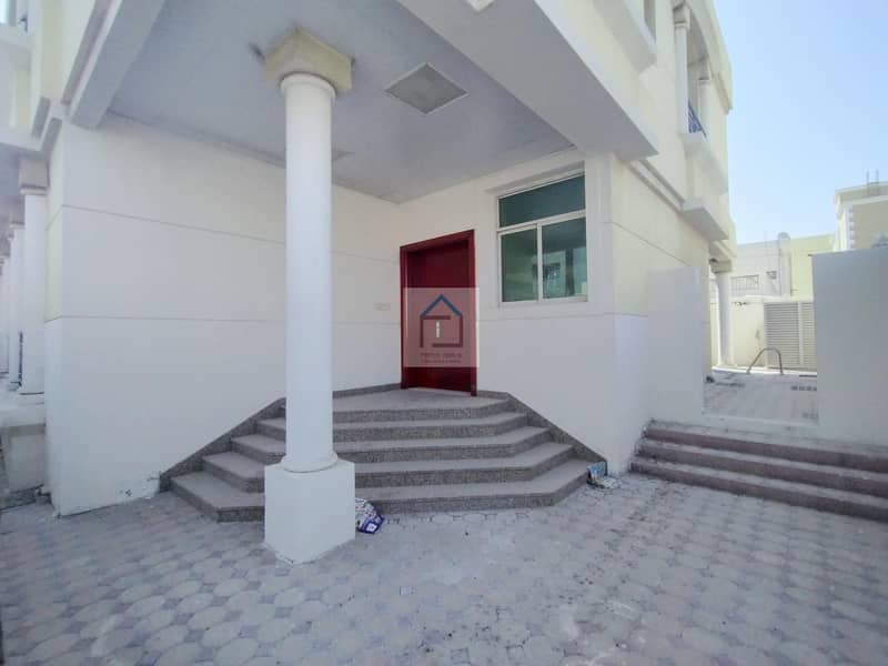 Beautiful 4BR Double Storey Villa for Rent @ Al Jafiliya