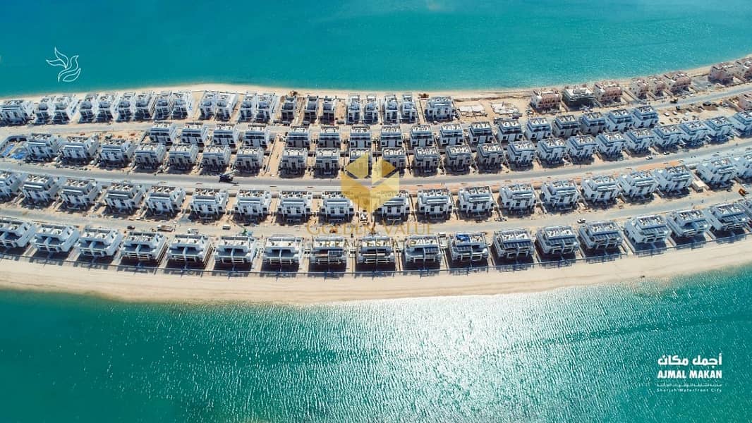 位于夏尔迦滨水城，蓝湾漫步 4 卧室的别墅 2700000 AED - 4857929