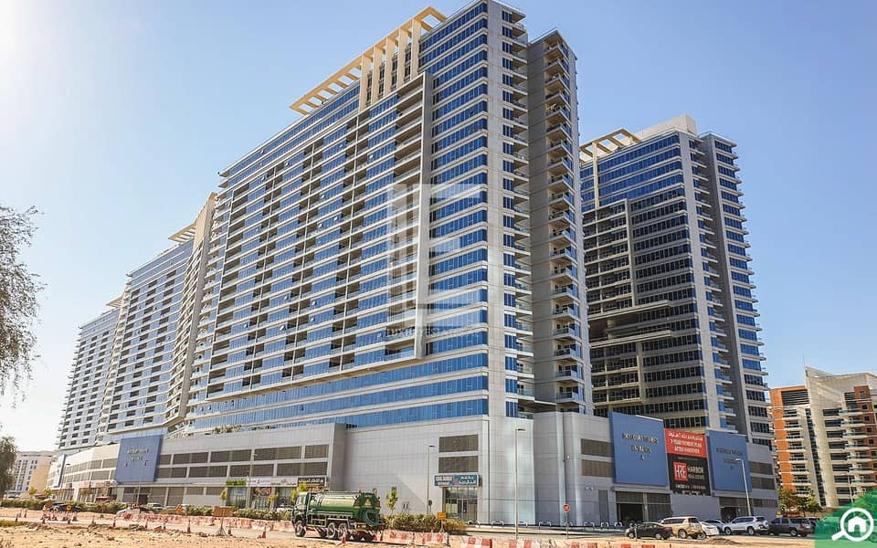 شقة في برج سكاي كورتس D،أبراج سكاي كورتس،مجمع دبي ريزيدنس 2 غرف 630000 درهم - 5516340