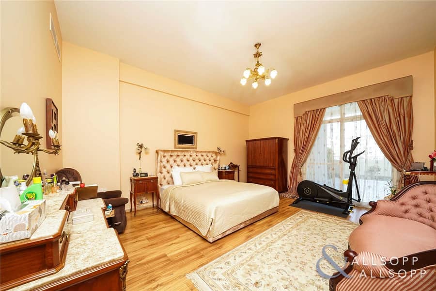 20 3 Bedroom | Terrace Apartment | Lake Views