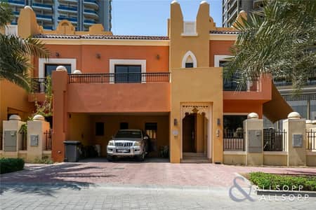 5 Bedroom Villa for Sale in Dubai Sports City, Dubai - 5 Bedrooms | Modern High-Quality Finish