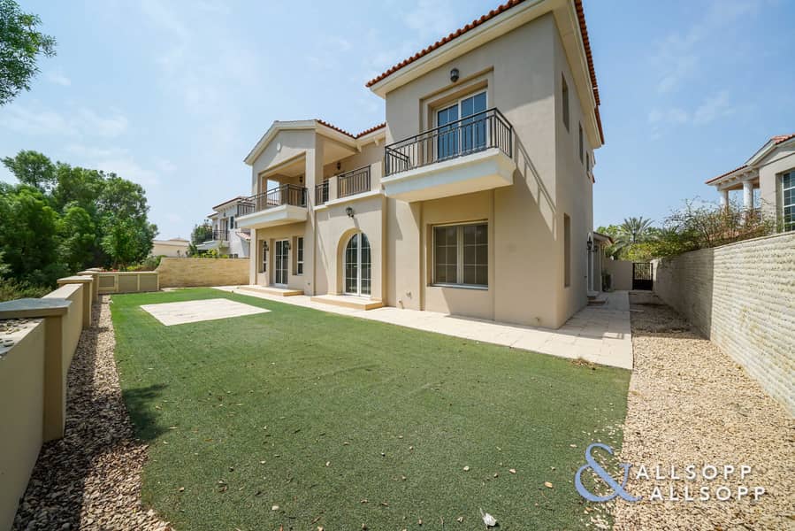 4 Bedrooms | Golf Course View | Rented