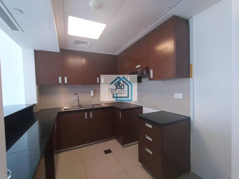 Hot offer !2 bedroom with maid room 03 layout Gate Tower 3
