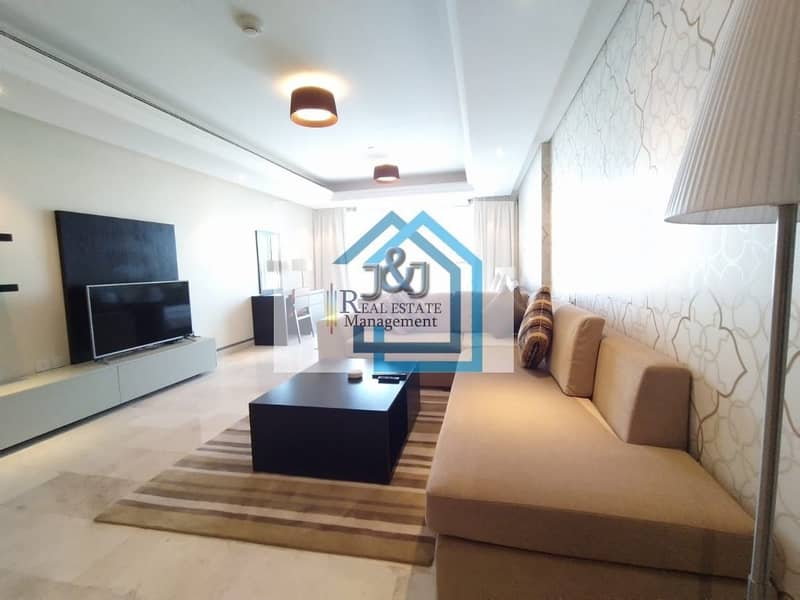 Fully Furnished Studio Apartment in the Corniche