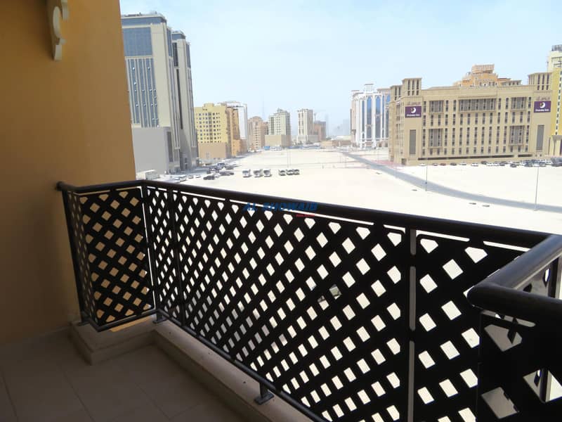 5 1388 SQ-FT I 2 BEDROOM I 3 BATH I BALCONY I NEAR JADDAF METRO