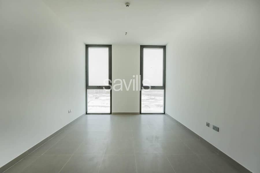 شقة في جداف بلايس،الجداف 1 غرفة 37000 درهم - 5299451