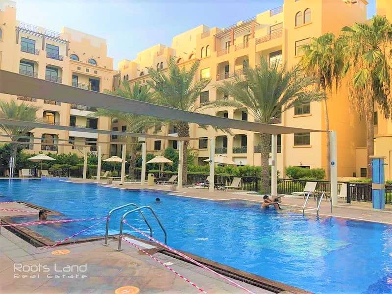 Big Balcony | Full Pool View | Up to 6 Cheques Big Balcony | Full Pool View | Up to 6 Cheques