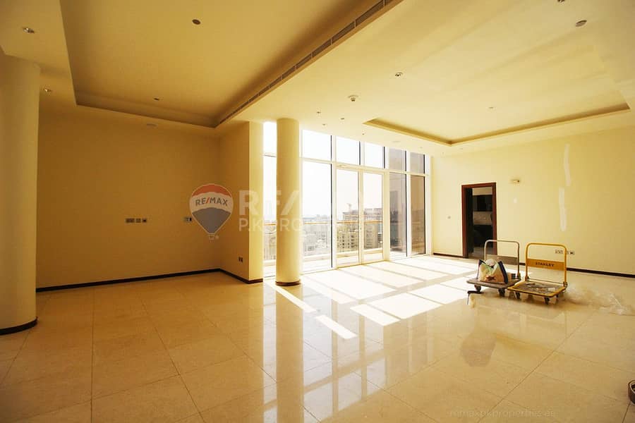 4 Penthouse | Full Sea Views | All En-suite | Beach