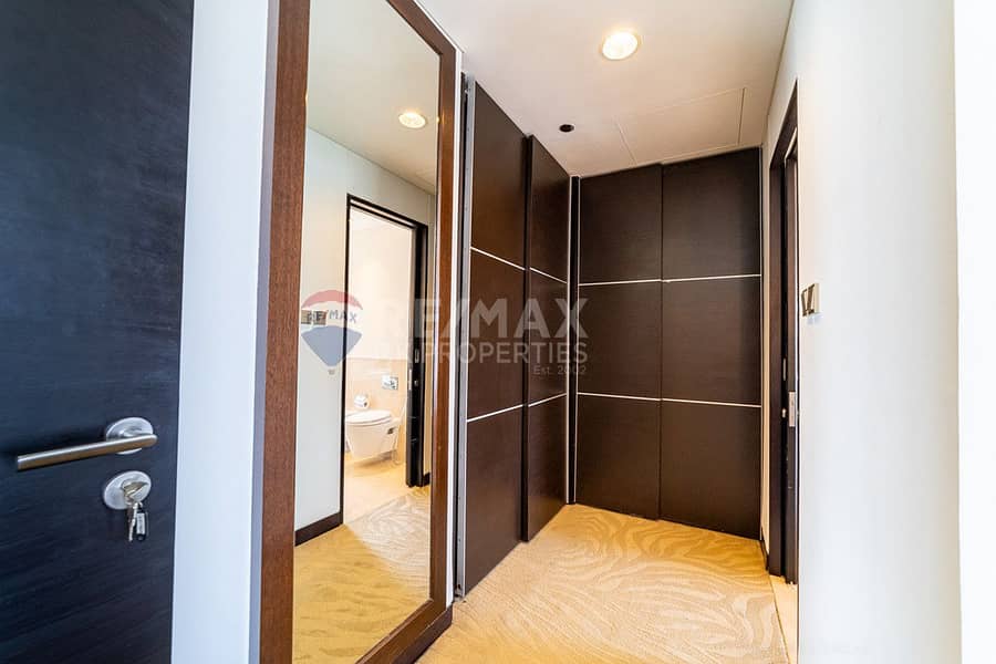 11 Fully Furnished 1 BR| Vacant| Marina View