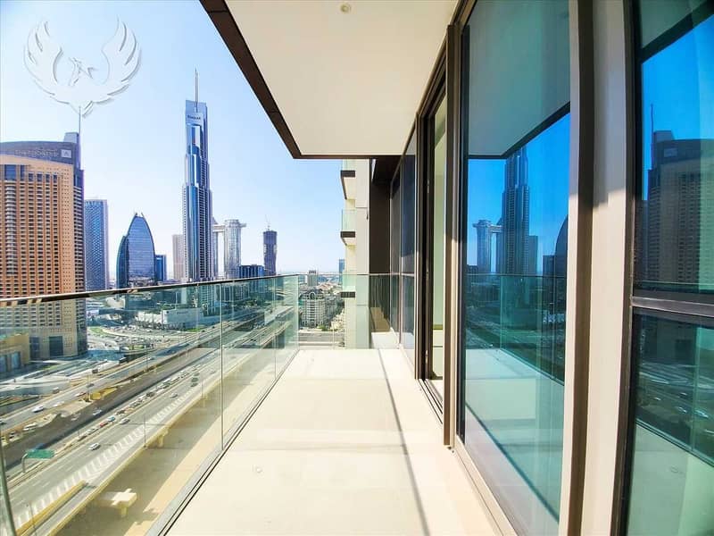 17 Ready to Move in Fully Burj View Maid Room
