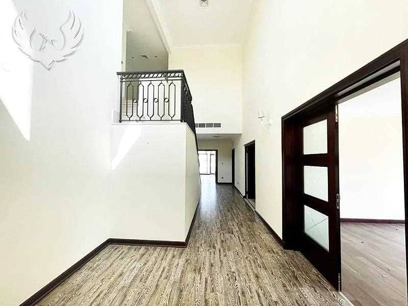 5 Atirum Entry  Vacant Now  4 Bed