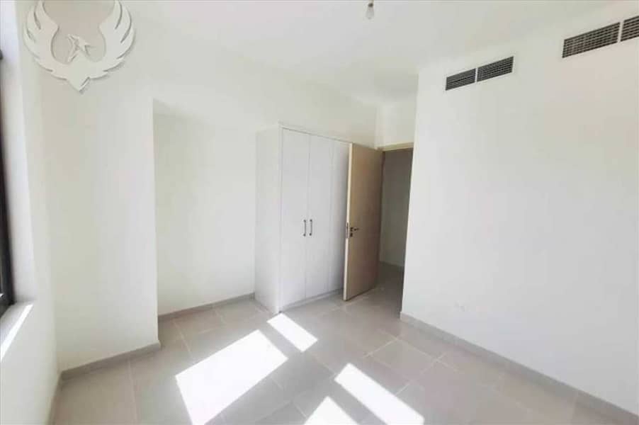 7 G type opposite the pool and park motivated seller