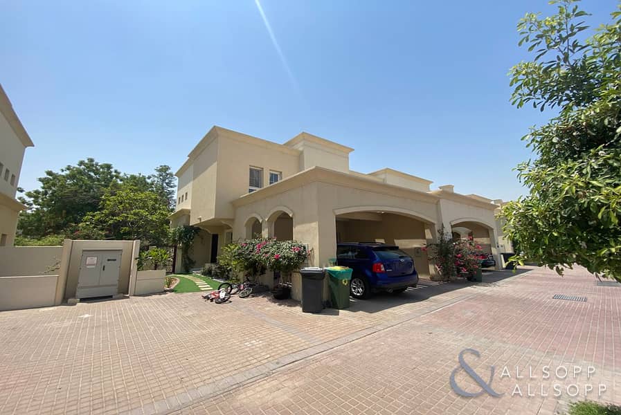 3 Bed + Study | Walk To The Pool and Souk