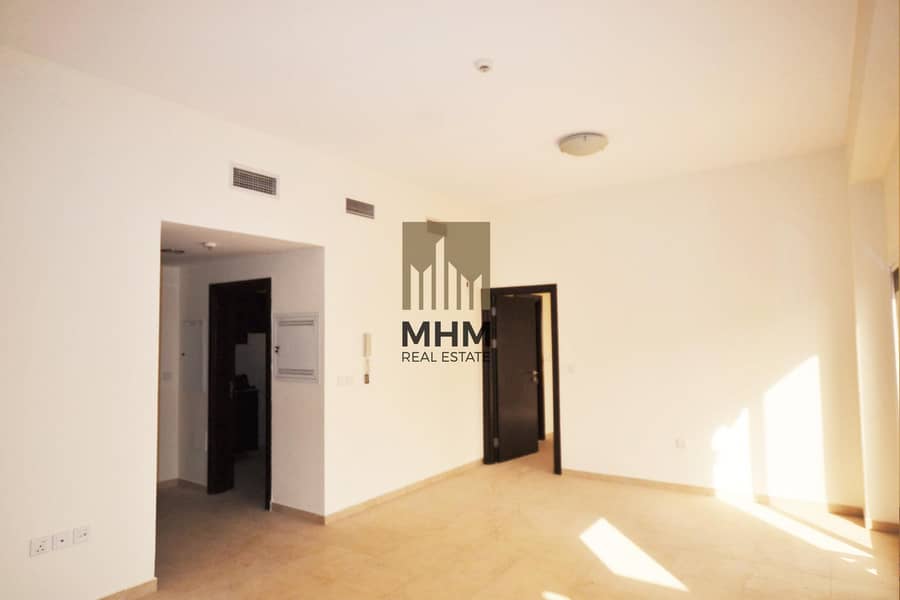 Closed Kitchen | Spacious Apartment | Investors Deal