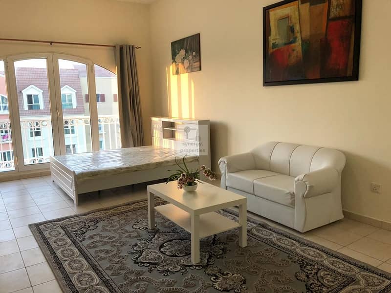 6 Near Metro Station With Balcony rented in 1 Chq