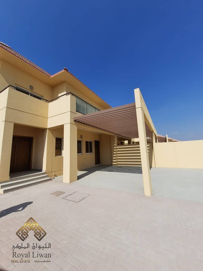 Palmarosa Corner 4BR+Maid,s Next to Entrance infrot of Arabian Ranches 2