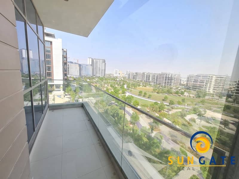 14 Vacant Brand New 3Bed+Maid Central Park Pool View