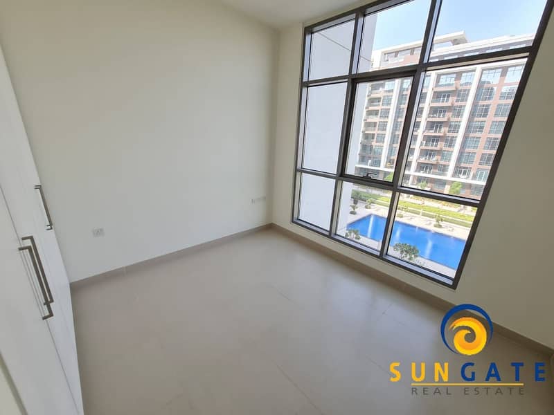 21 Vacant Brand New 3Bed+Maid Central Park Pool View