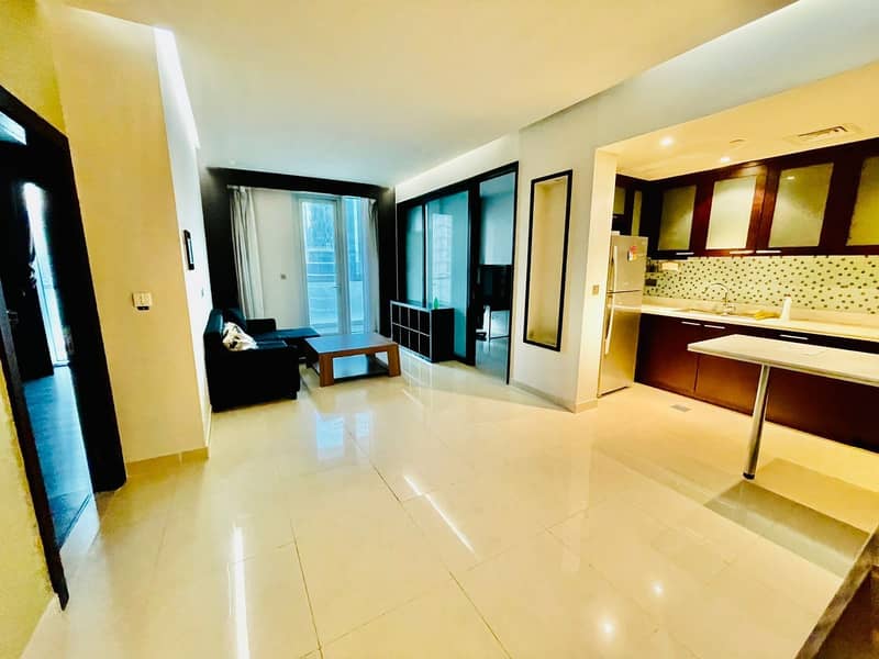 Partial Canal View |1Bed+Balcony | Middle Unit