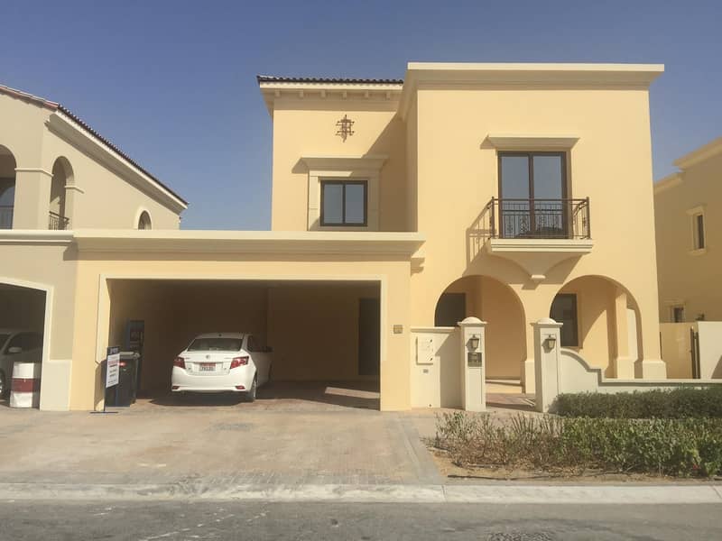 Rented Villa for Sale | 5Bedrooms + Maid\'s Room | Garden