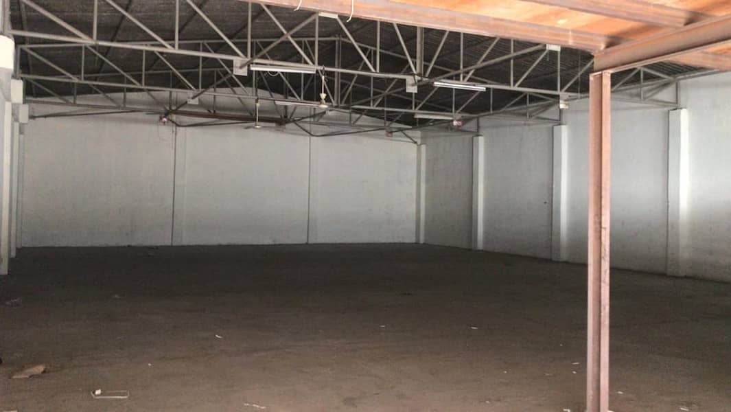 3 Warehouse for Industrial Storage | Easy Access to Main Road | Size: 4000 SqFt