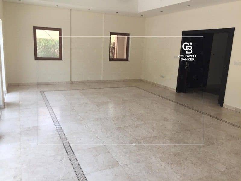 Huge Villa | 6 Bedroom Plus Maids | 9 Baths Huge Villa | 6 Bedroom Plus Maids | 9 Baths