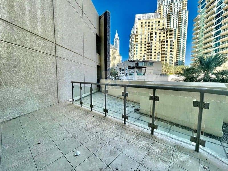 16 Stunning 1BR with Study l Chiller Free | Vacant