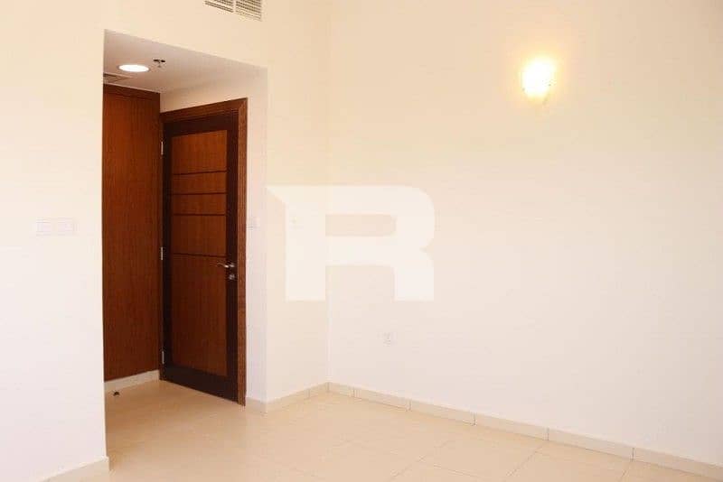 2 2BHK|Chiller Free|6 chqs|Closed kitchen|