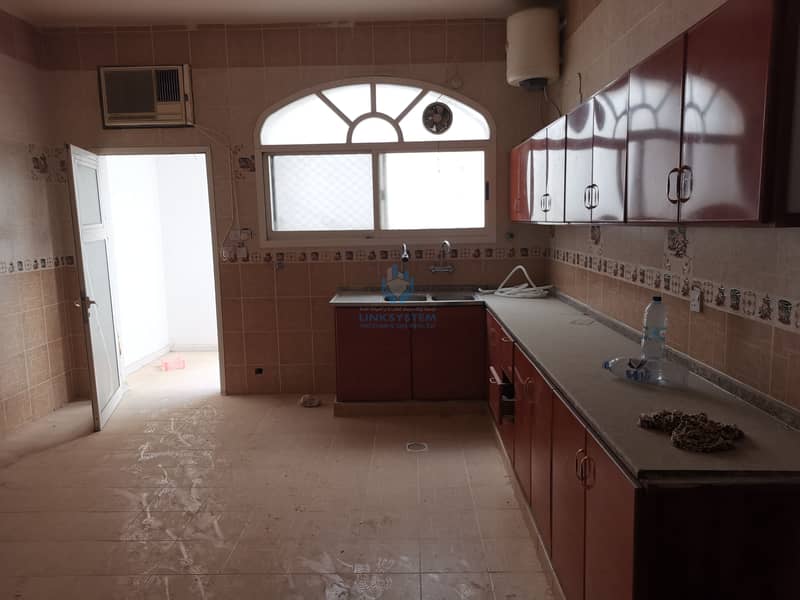 9 Nice big flat for rent in AL khabisi