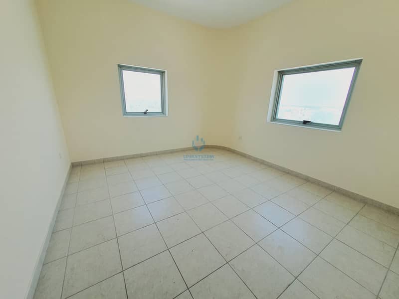 8 Spacious 3 bhk apartment for rent in Al murabba