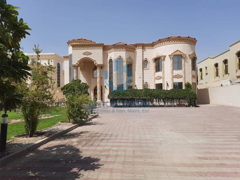 Вилла в Фалах Хаззаа, 8 спален, 160000 AED - 5417216