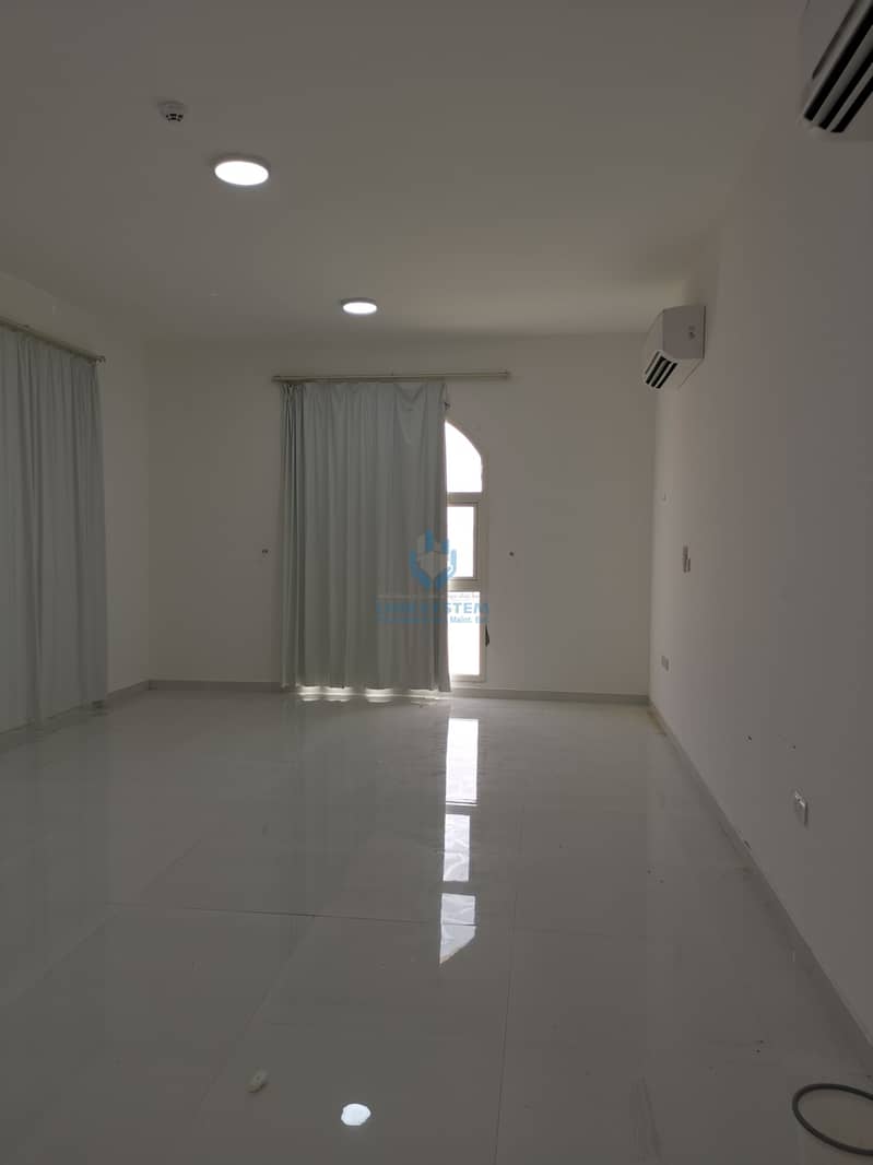 4 Nice villa for rent in shubat AL watah