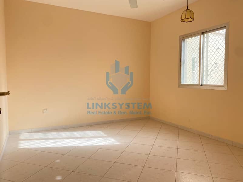 2 Nice Ground villa 4bhk in Al Rifa sharjah