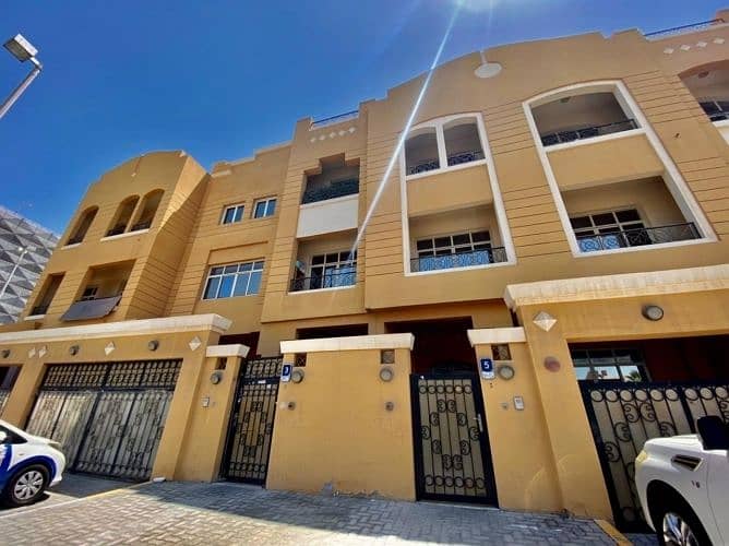 Квартира в Хадбат Аль Зафран, 34000 AED - 5420548