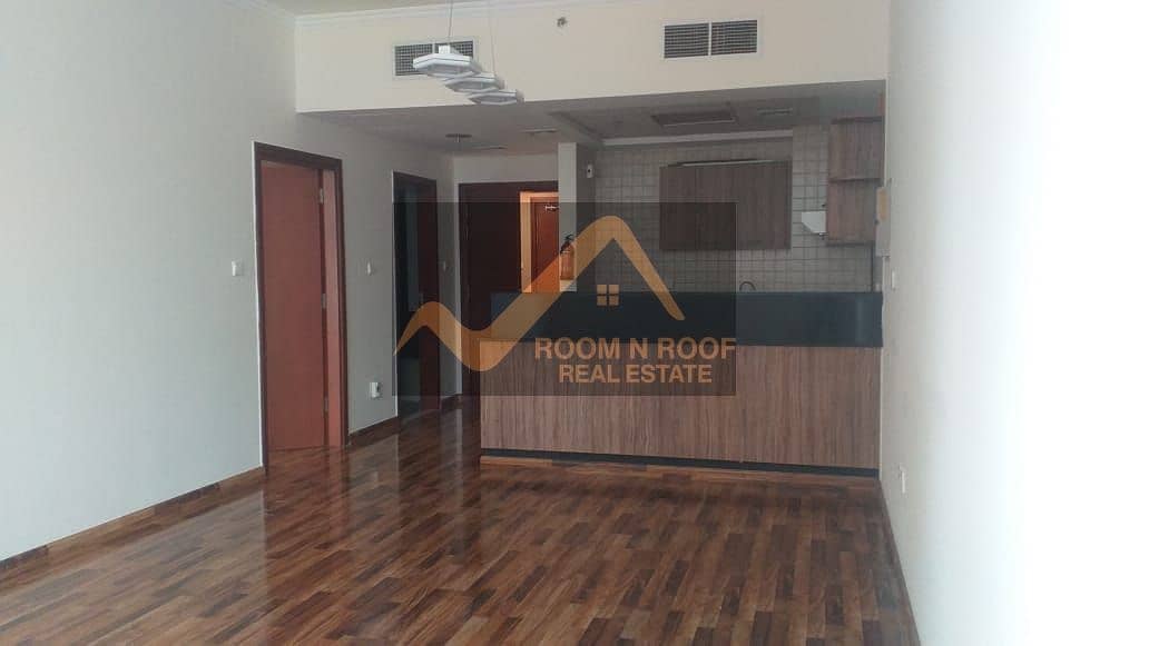 BEST DEAL|WOOD FLOOR|1BR WITH BALCONY|DOWNTOWN