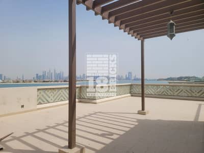 5 Bedroom Villa for Sale in Palm Jumeirah, Dubai - Beach Facing | Brand New | Unique | Elegant