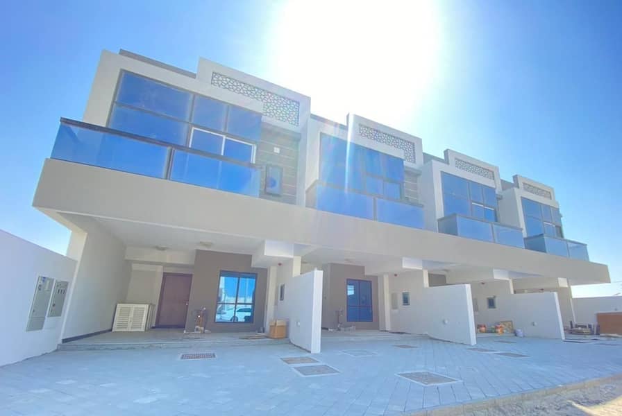 Stylish Townhouse in Al Burooj Residence V at Al Furjan