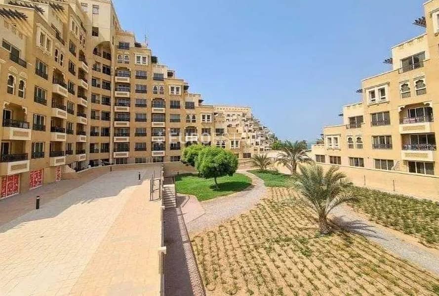 Spacious 1 Bedroom Apartment for Sale in Bab Al Bahr