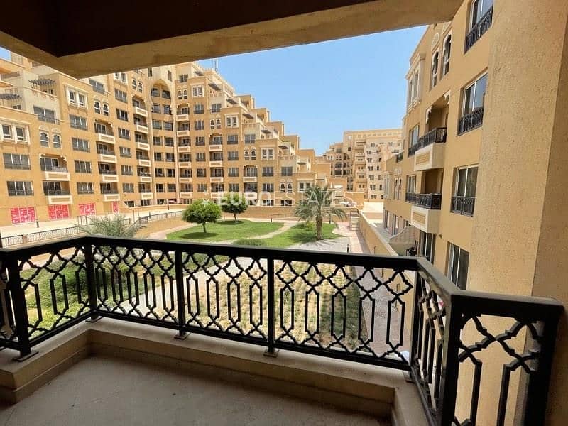 位于阿尔马扬岛，巴布-艾尔-巴赫尔公寓 1 卧室的公寓 31000 AED - 5195452