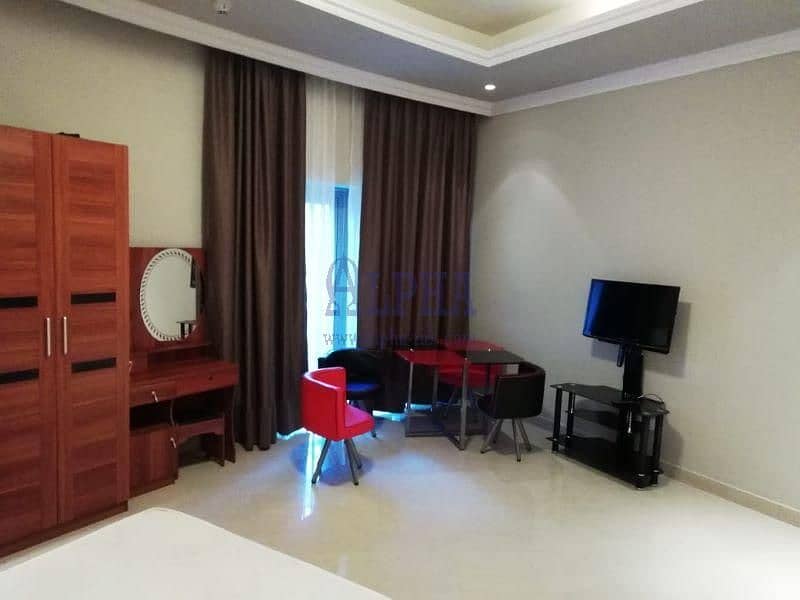 5 Furnished Studio in Palace Hotel!