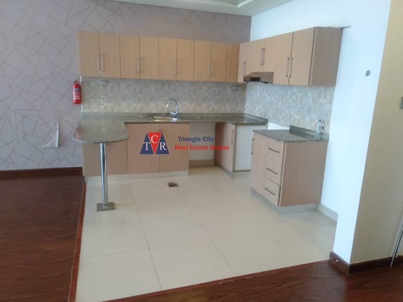 2 LARGE 2 BEDROOM FOR RENT IN BINGHATTI VIEWS SILICON OASIS.